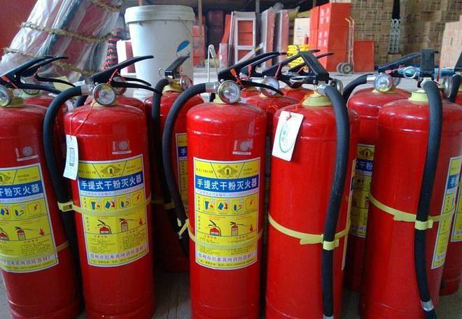 半岛官方网灭火器干粉什么成分消防器材有哪些种类乌鲁木齐市消防设备公司优秀企业推荐